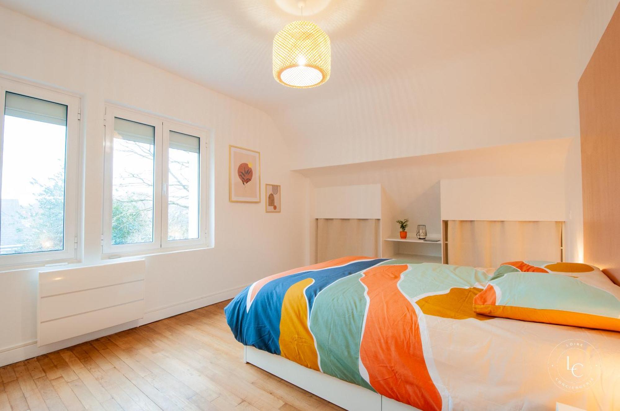Bright 70M Apartment Near City Center & The Loire Orléans Extérieur photo
