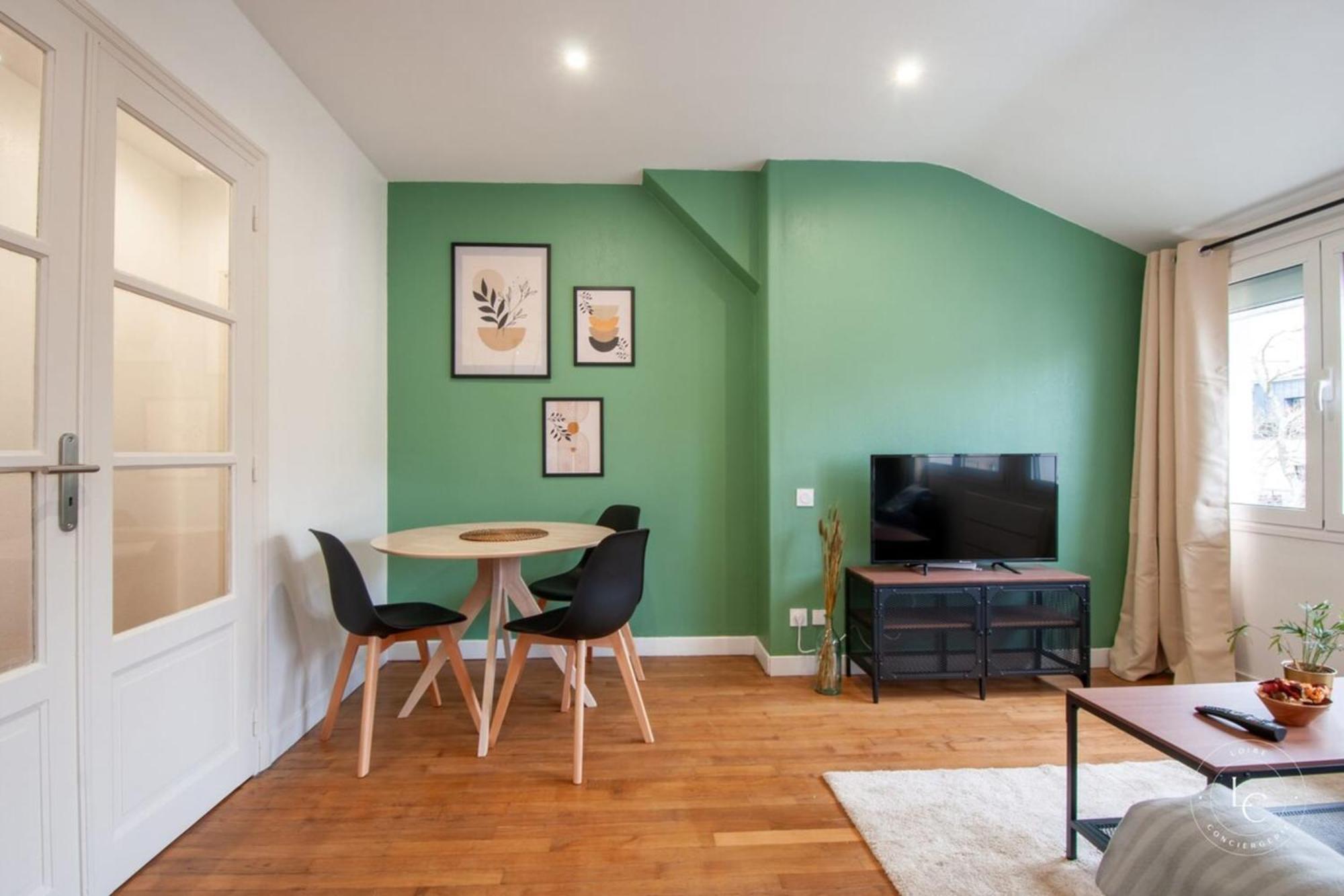 Bright 70M Apartment Near City Center & The Loire Orléans Extérieur photo